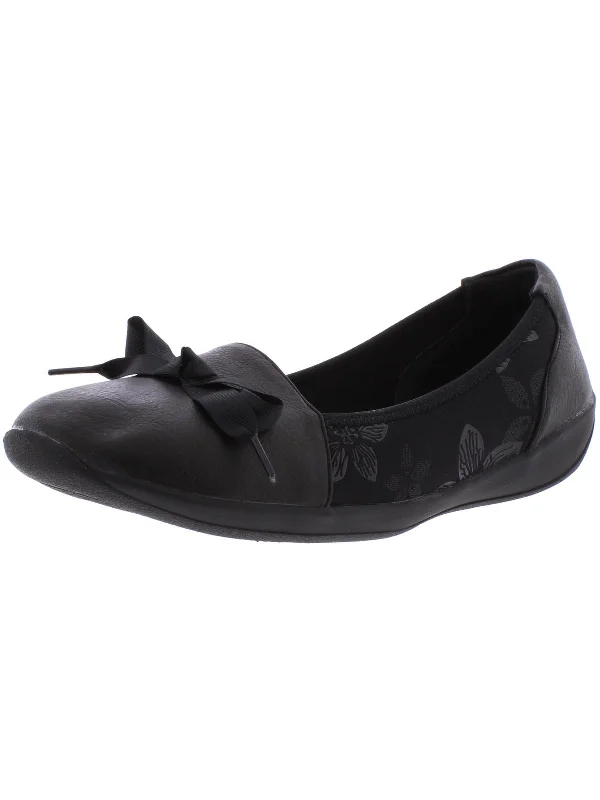 Daphne Womens Faux LEather Slip On Flats