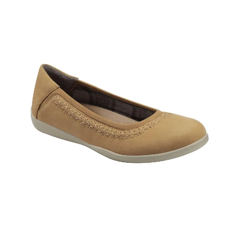 Fable Womens Nubuck Comfort Flats